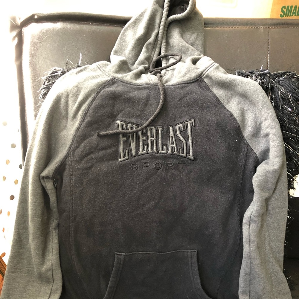 Long sleeve sweat hoodie